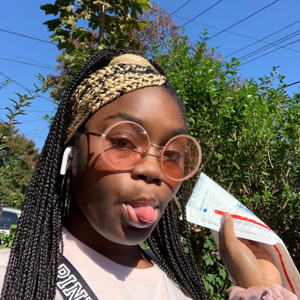 Meet your Posher, Samayah